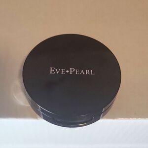 EVE & PEARL DUAL SALMON CONCEALER IN TAN/DARK